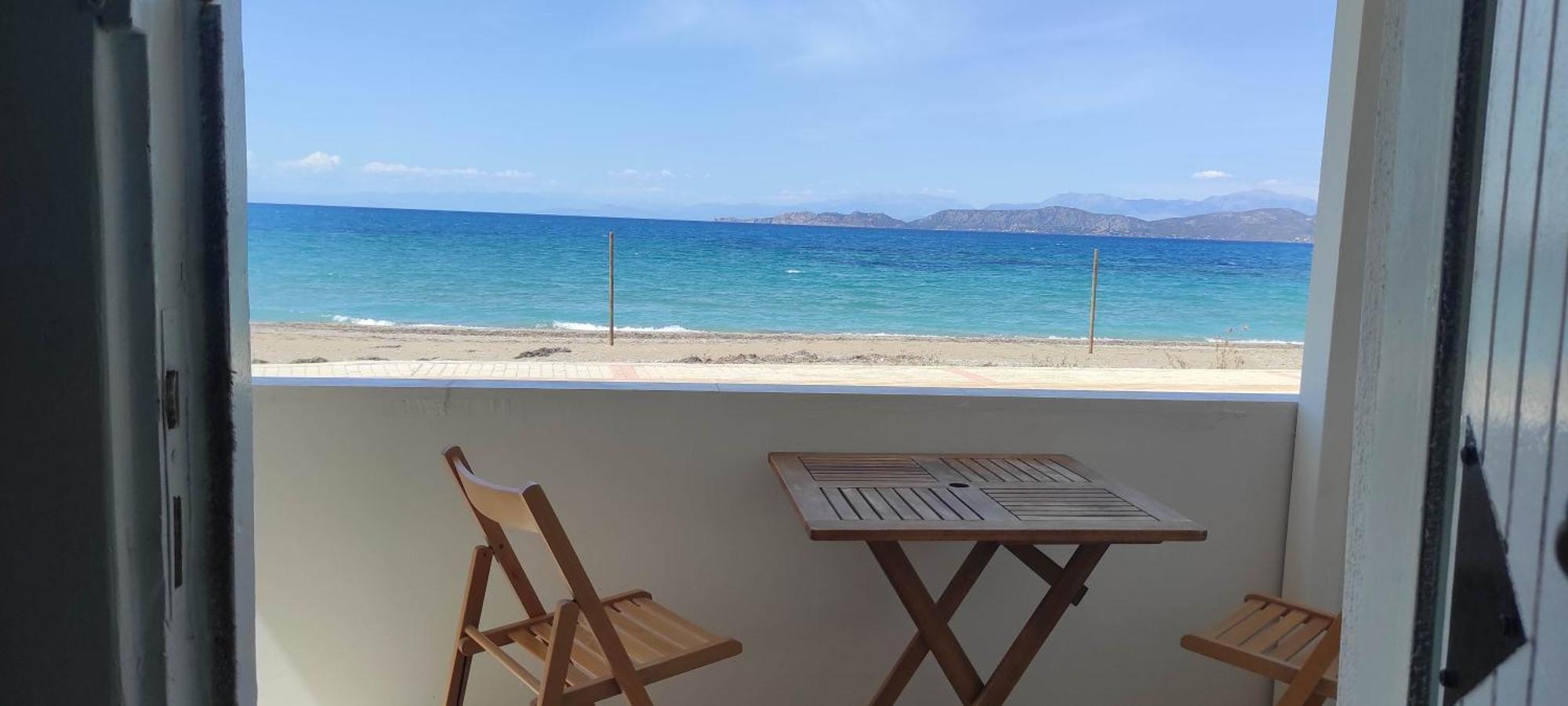 Sun, Sea, And Sand-Only 20 Footsteps To The Beach Korinth Exterior foto